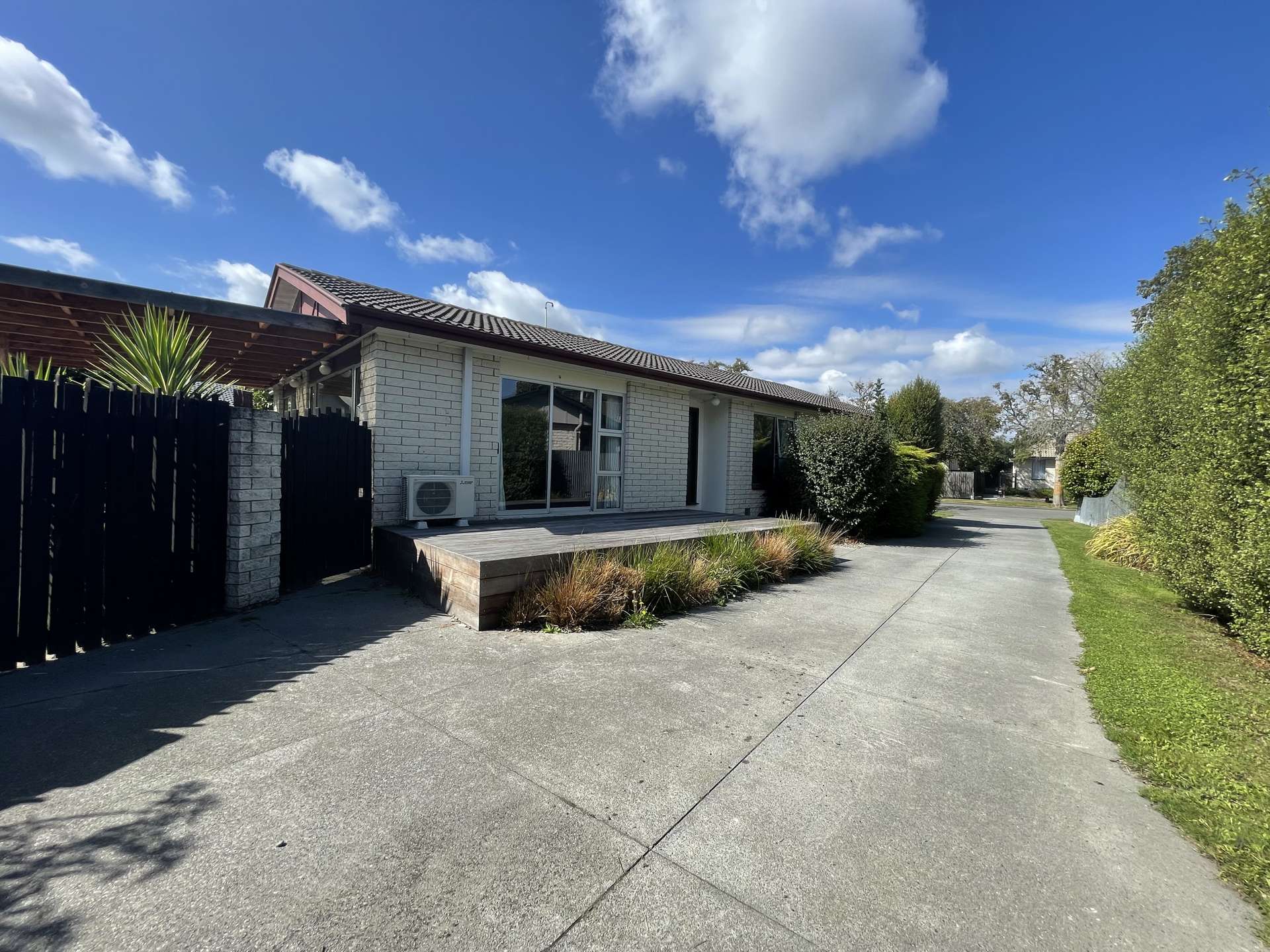 83 Lowry Avenue Redwood_0