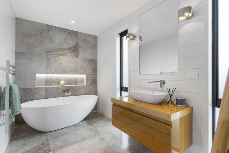 38 Hawthorne Lane 1694_23