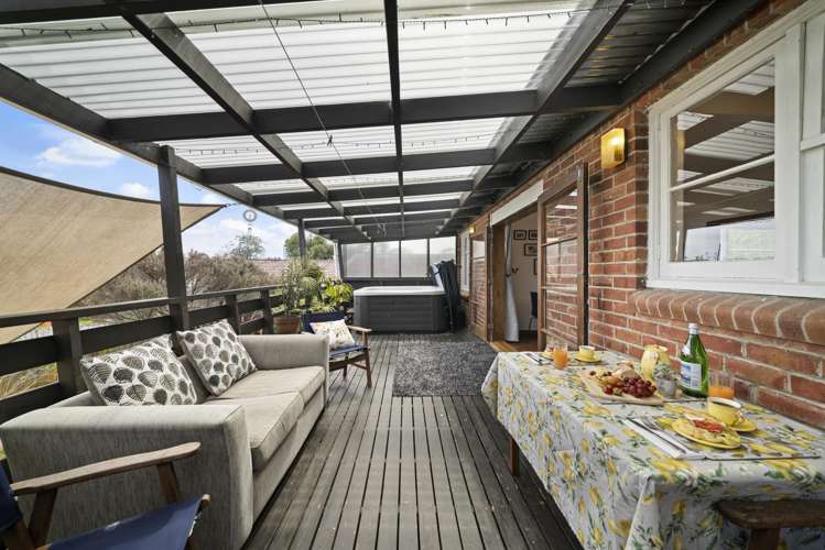 19 Captain Scott Road Glen Eden_18