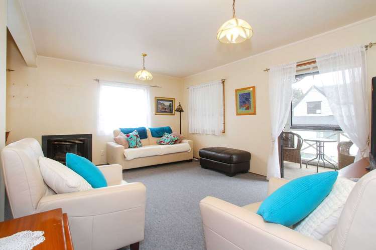 2/60 Birkdale Road Birkdale_6