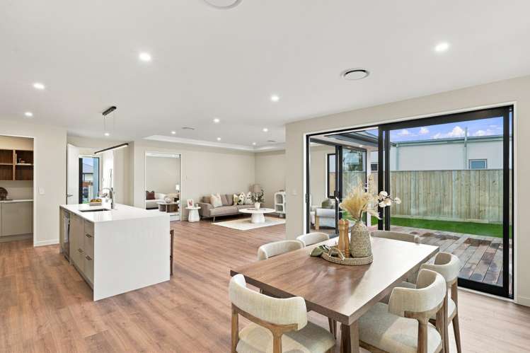 24 Kopper Crescent_3