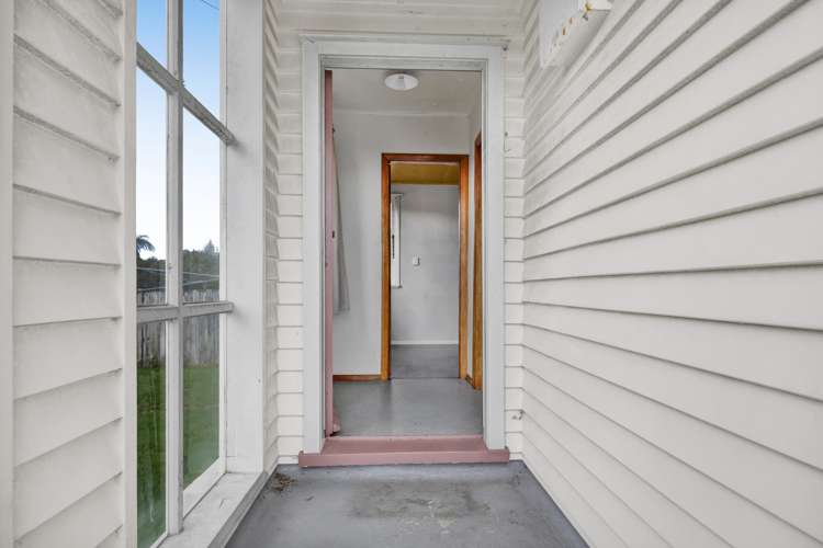 32B Seaview Road Marfell_13