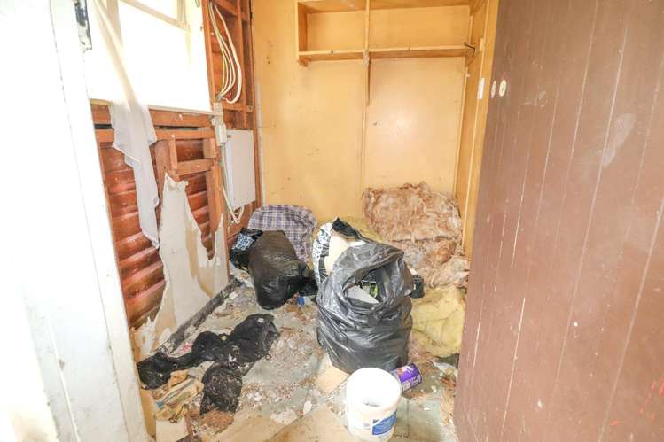 111 Currie Street Thames_11