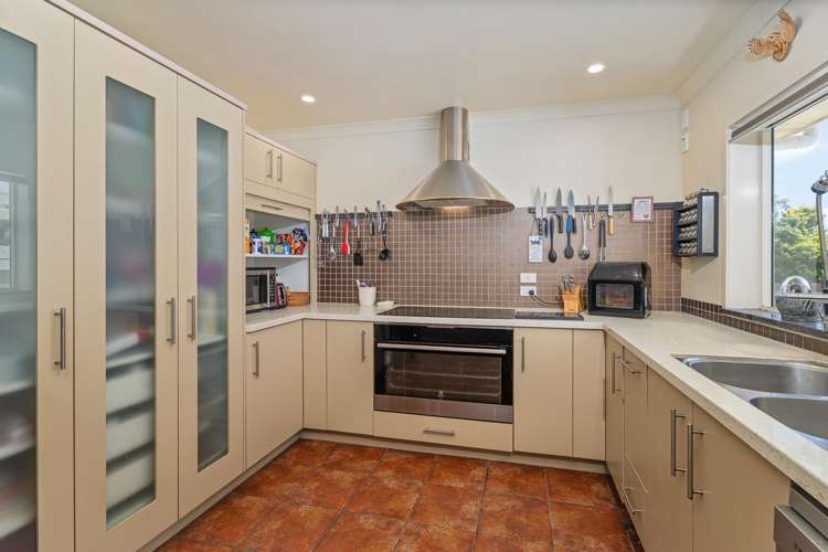 10/400 Bluff Road Matarangi_8