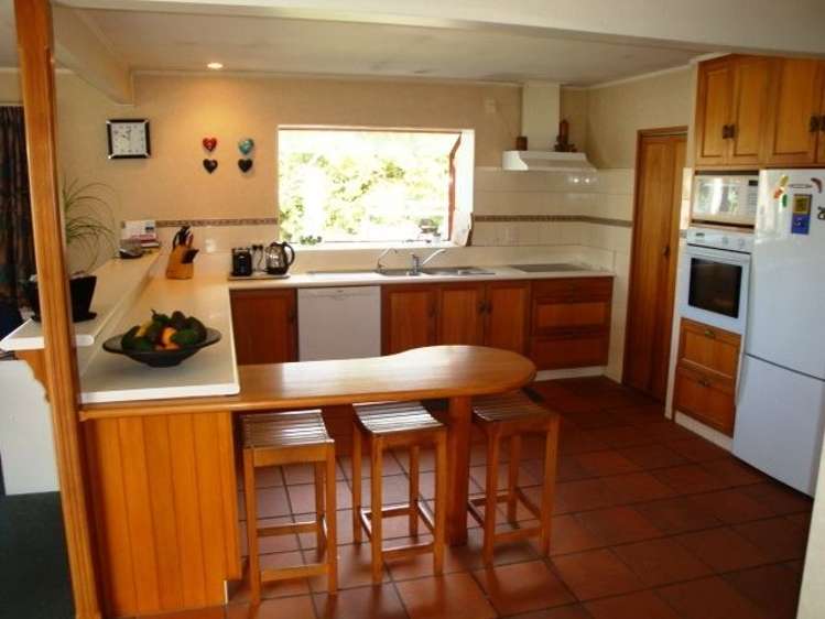 28 Aileen Place Whangamata_9