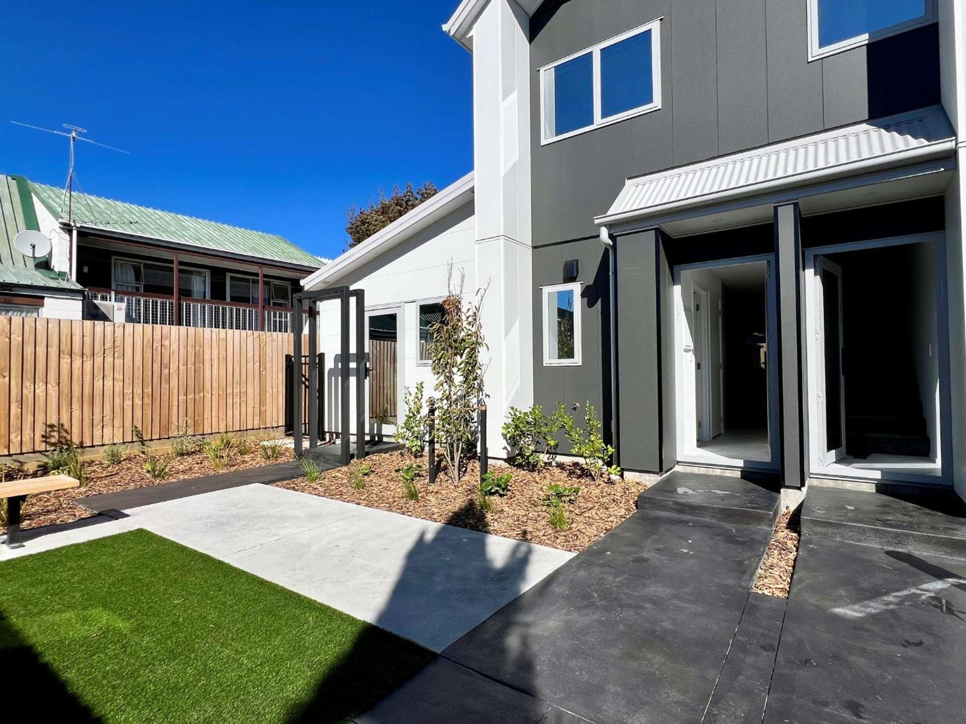 101/17 Winchester Street 10190_0