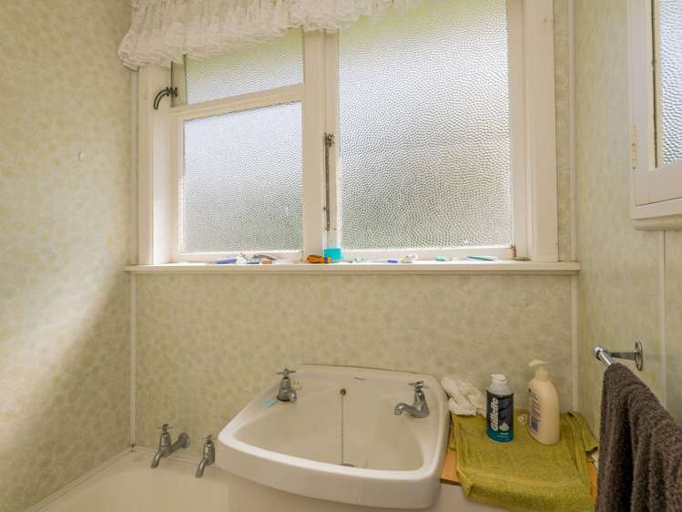 7 Frances Street Foxton_11