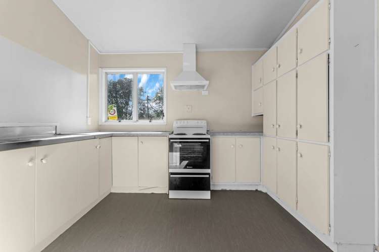 118 Bolton Street Blockhouse Bay_10