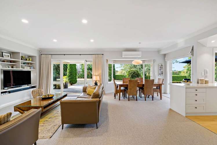 286 Seagrove Road Waiau Pa_5