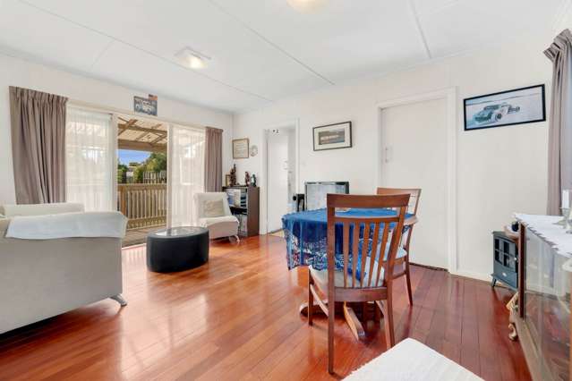 1A Fourth View Avenue Beachlands_1