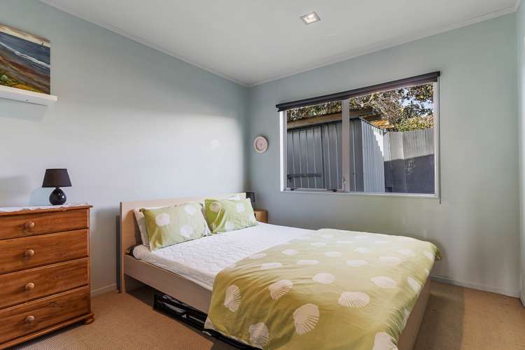 227b Ocean Road Whangamata_11