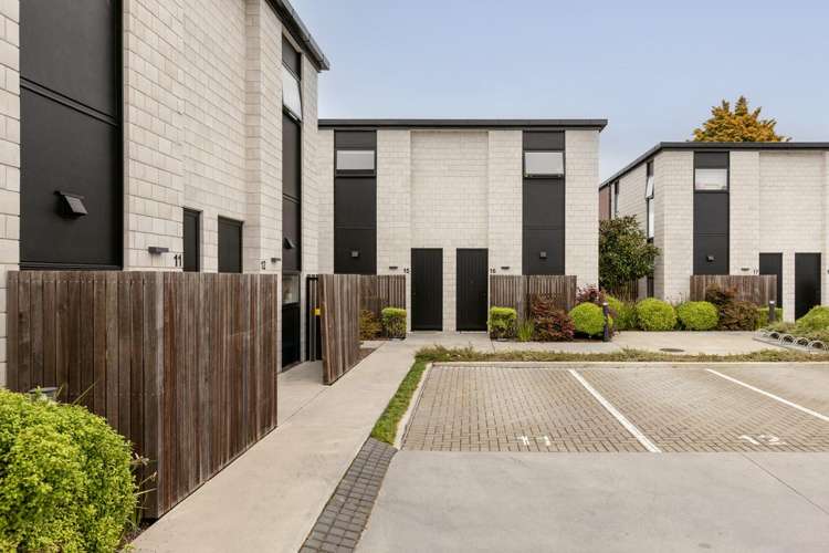 11/1460 Cameron Road Greerton_14