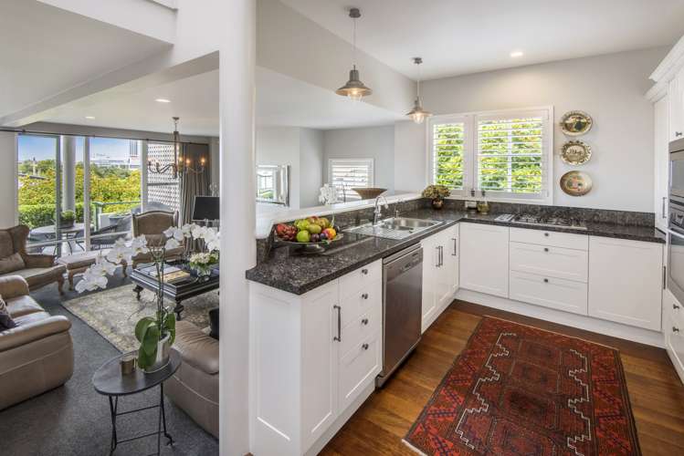 6/22 Killarney Street Takapuna_7