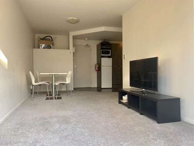 8F/2 White Street City Centre_3