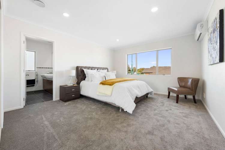 1 Pertosa Drive Flat Bush_14