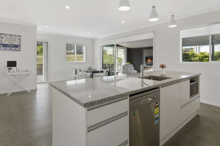 47 Laly Haddon Place Matakana_7