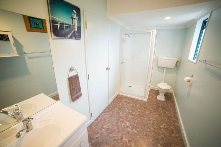 22b Lawson Burrows Crescent Te Anau_8