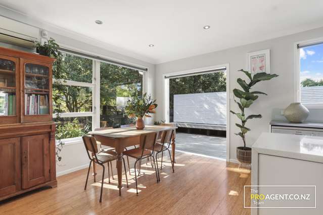 146 Woodlands Park Road Titirangi_3