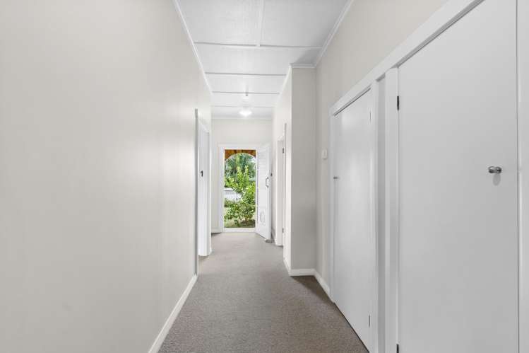 9a Saint Olpherts Avenue Hamilton East_15