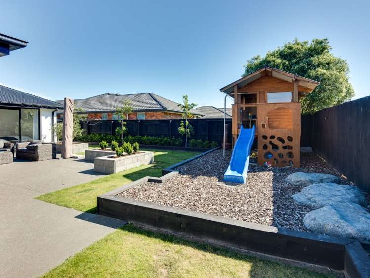 30 Reka Street Parklands_18