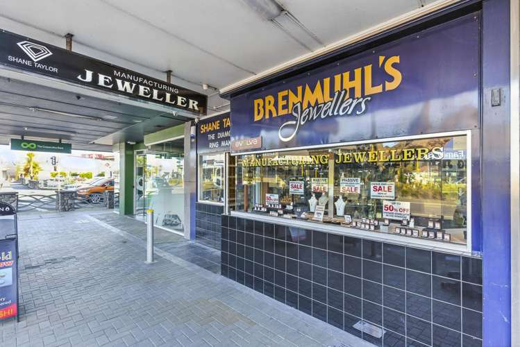 167-169 Oxford Street Levin_19