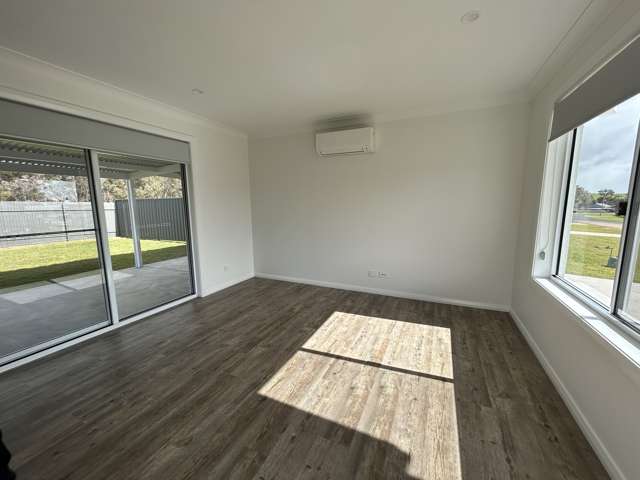 3/6 Castle Street Junee_2