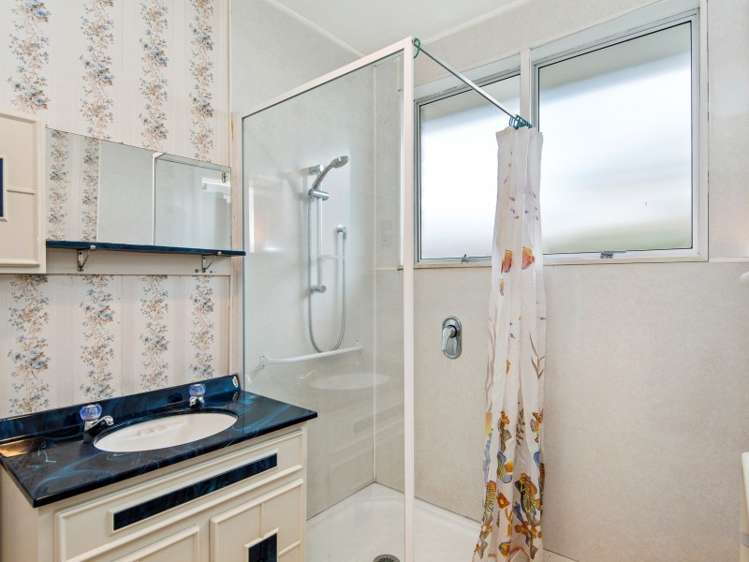 2/109 Middlepark Road Sockburn_8