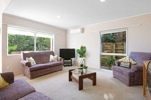 1/67 Donald Street Stanmore Bay_4