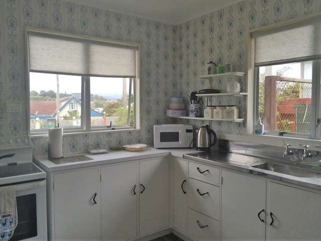 17 Tasman Road Otaki Beach_3