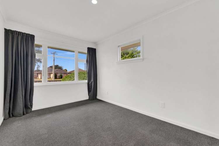 35 Basingstoke Street Aranui_16