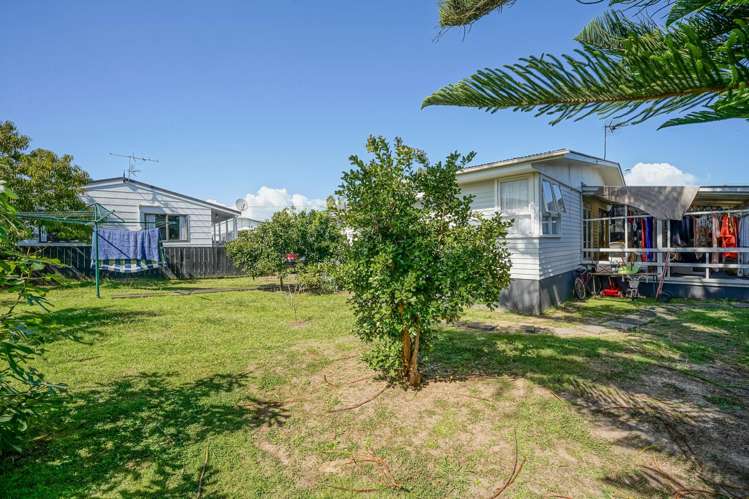 52 Robertson Road Mangere East_24