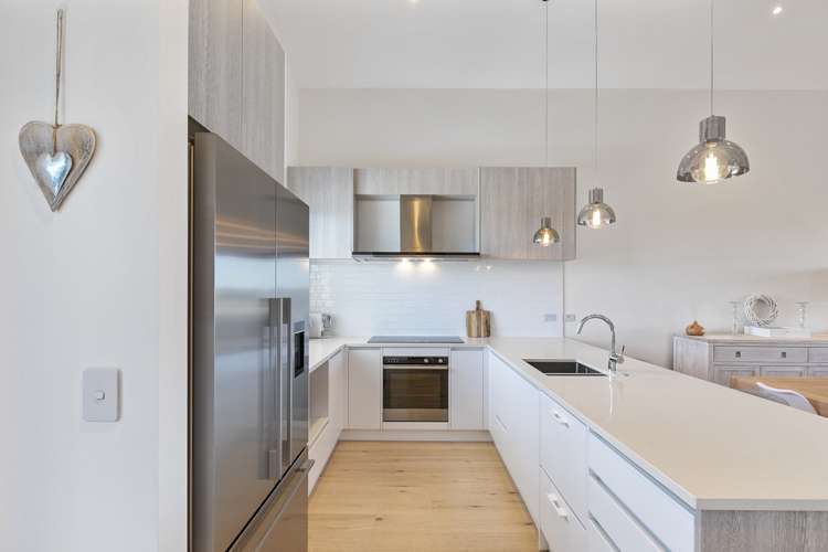 69 Bomb Point Drive Hobsonville_12