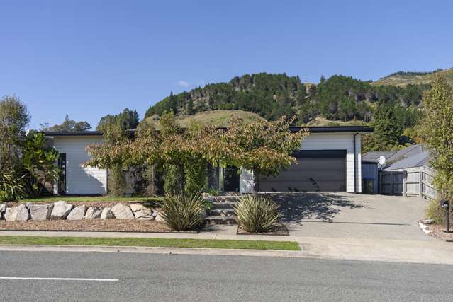 Modern Living in a Prime Richmond Location