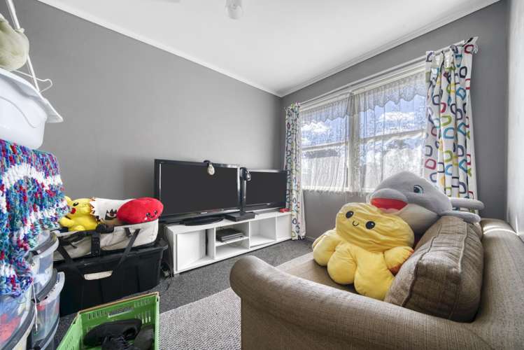 23 Winiata Terrace Papakura_8
