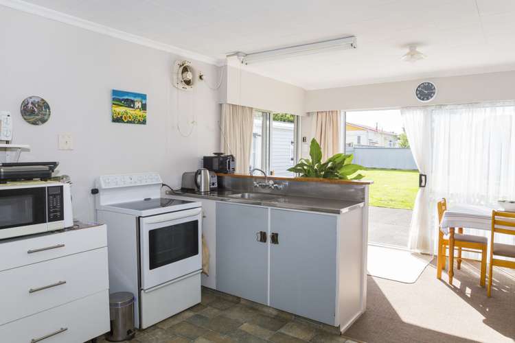 51 Allardice Street Dannevirke_3