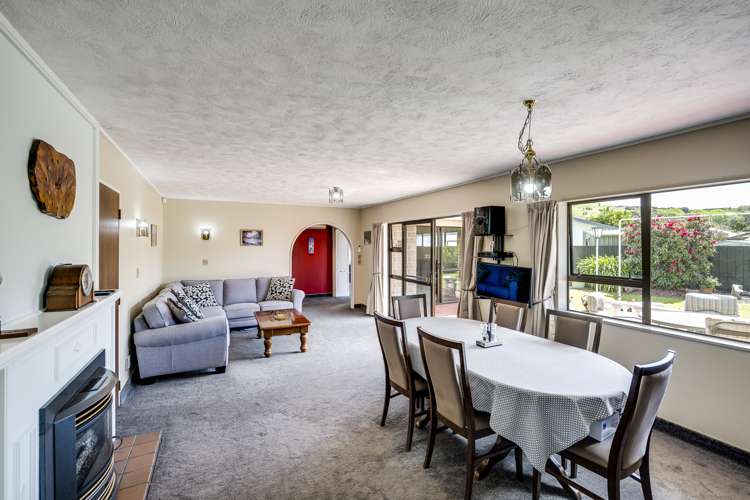 56 Hetley Crescent Taradale_6