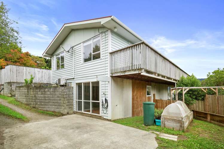 22 Castle Crescent Stokes Valley_21