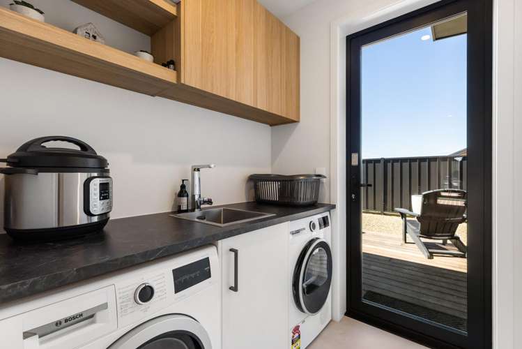 10 Packer Road Wanaka_17