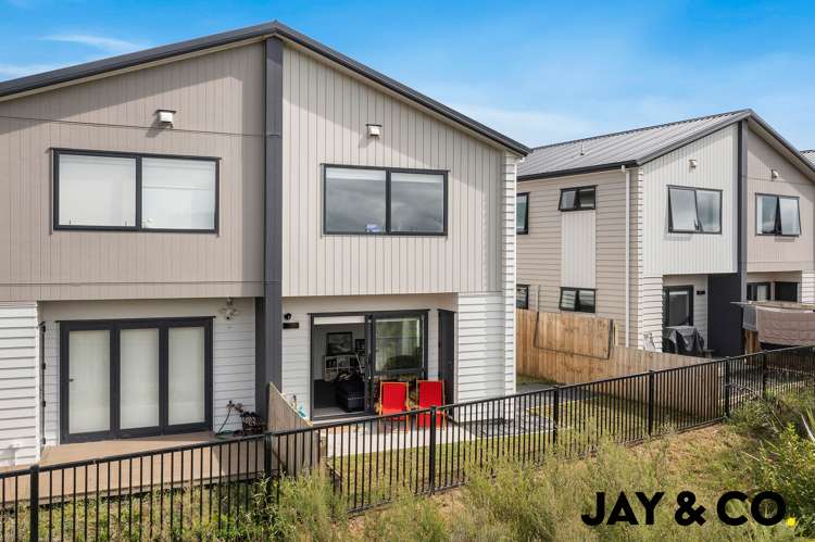 68 Matawhanga Drive Wattle Downs_9