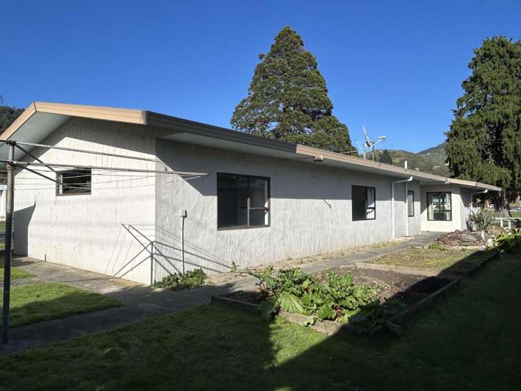 12 Nelson Square 10728_22