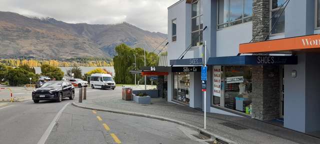 Shop B/80 Ardmore Street Wanaka_1