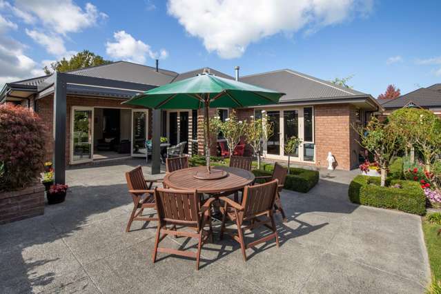 263 Southfield Drive Lincoln_4