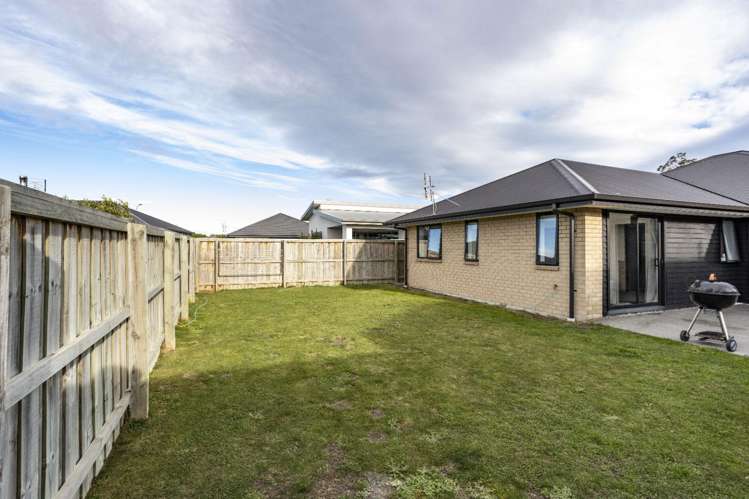 48 Quinn Crescent 11362_14