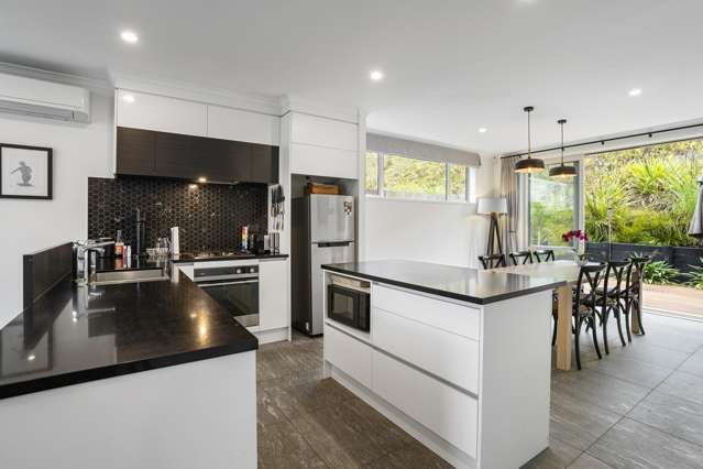 29 Sanremo Lane Stanmore Bay_1
