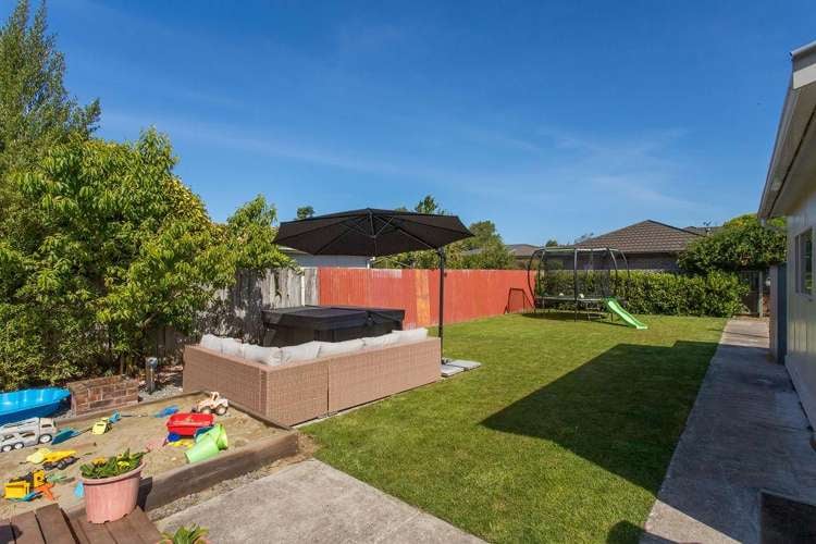 18 Coopers Road Dallington_14