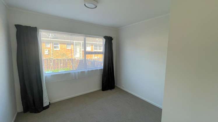 3/24 Campbell Road Royal Oak_12