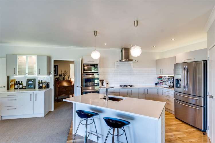 113 Kent Terrace Taradale_7