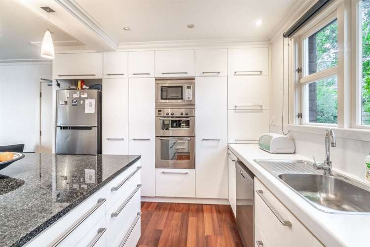 63 Louisa Street Gladstone_6