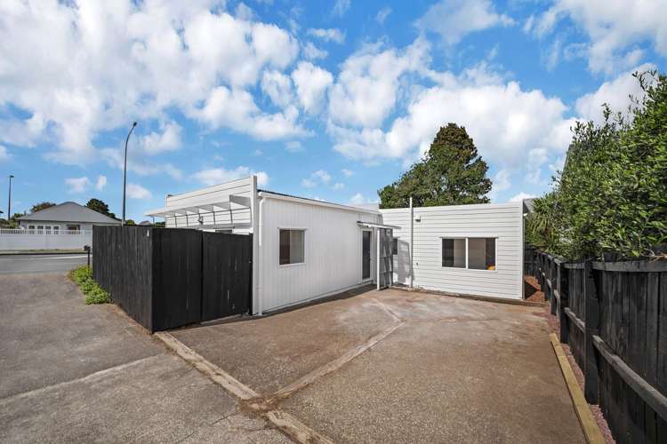 1145A New North Road Mount Albert_23