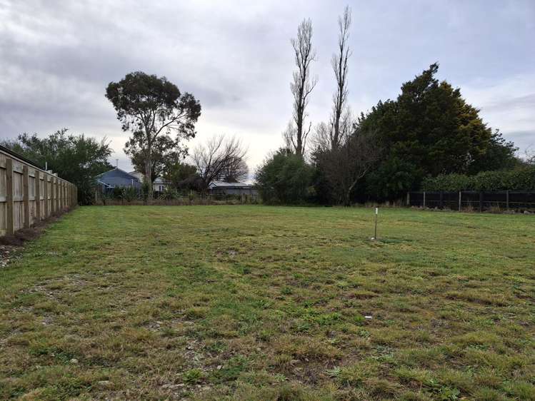 7,9,11,12 and 13 Van Baarle Close Carterton_7